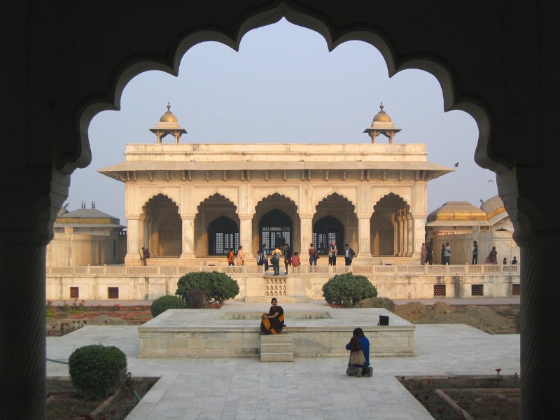 175.jpg