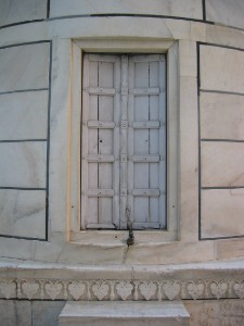 183.jpg