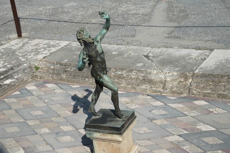 468.jpg